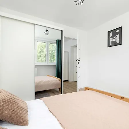 Jasny I Funkcjonalny W Bielsku-białej Z Jedną Sypialnią By Renters * Bielsko-Biała